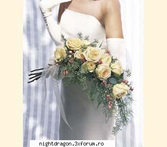Accesorii mirese - buchet curgator - Moda Femei