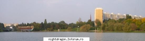Bucuresti - langa un lac....!! - Locuri frumoase