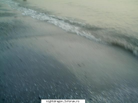 e fain la mare :) mamaia 2006